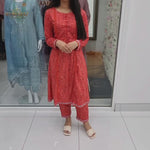 Load and play video in Gallery viewer, Luxury Pakistani 2 pce Linen Co-Ord Print Dress Ready to Wear Outfit (O)
