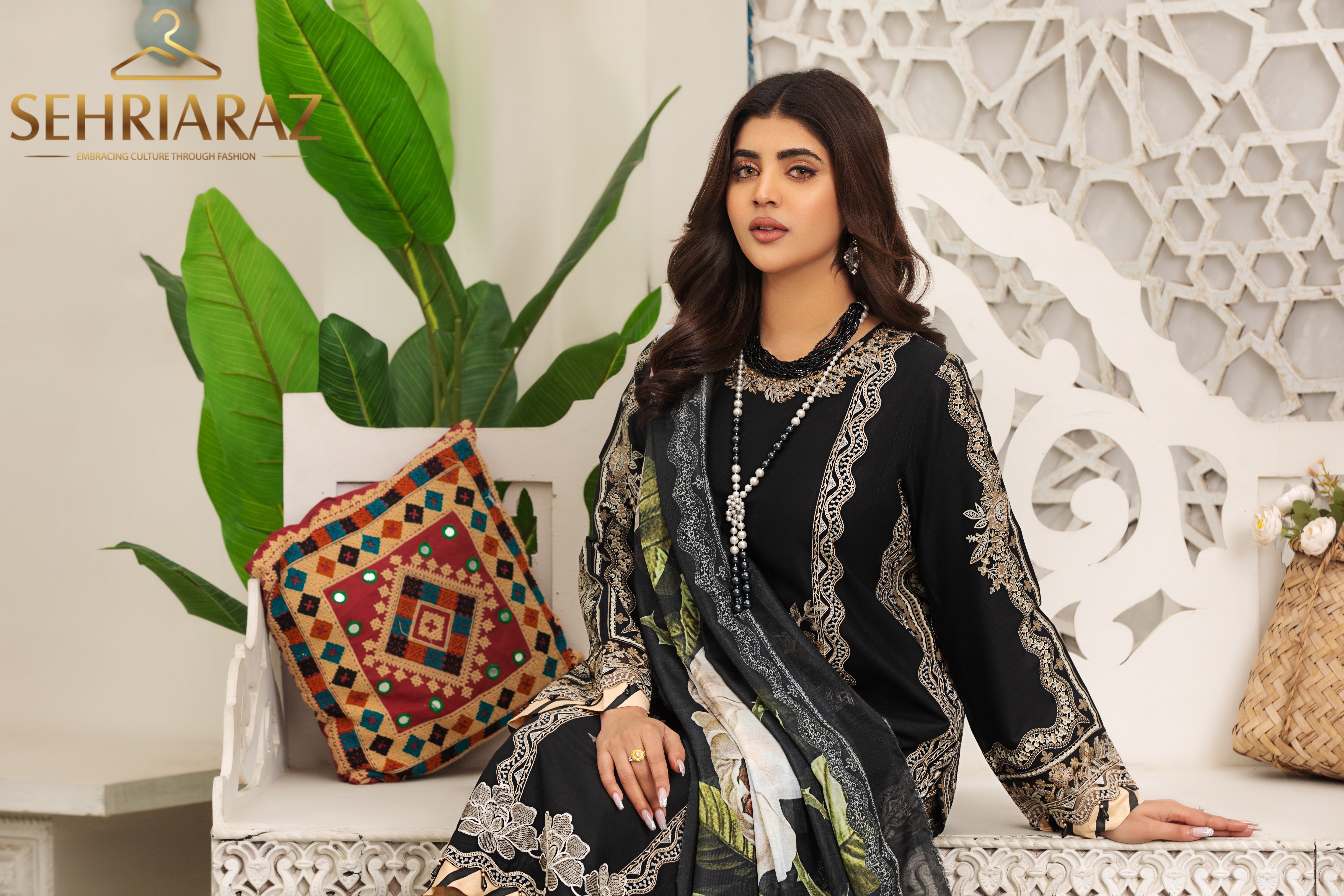 Sehriaraz Black Flora Pakistani Shalwar Kameez Salwar Indian Dress