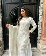 Load image into Gallery viewer, SEHRIARAZ ~ZIMBAL~ SALWAR KAMEEZ PLAZZO WHT
