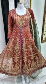 Load image into Gallery viewer, Sehriaraz Luxury collection Dress Designer Salwar Kameez Shalwar Maxi PCH
